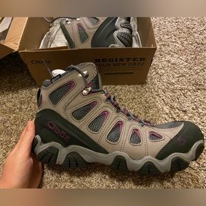 NWT Oboz Sawtooth Mid B-Dry Waterproof Hiking Boots